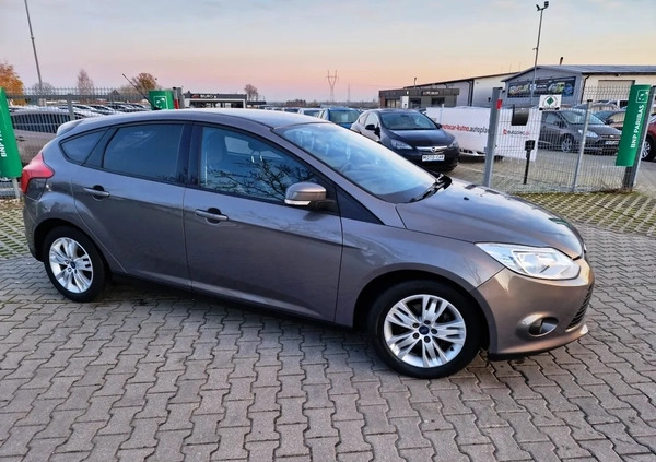 Ford Focus cena 25700 przebieg: 212000, rok produkcji 2012 z Buk małe 562